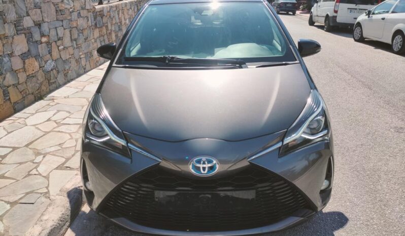 TOYOTA YARIS HYBRID BI-TONE full