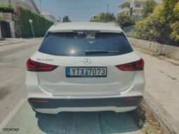 MERCEDES GLA 200 AUTOMATIC full