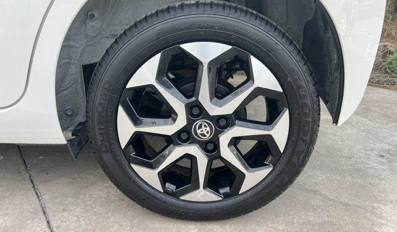 Toyota Aygo X-PLAY SPORT CONNECT F1/ΕΛΛΗΝΙΚΟ/ΒΟΟΚ SERVICE full