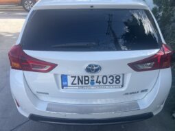TOYOTA AURIS HYBRID AUTOMATIC full
