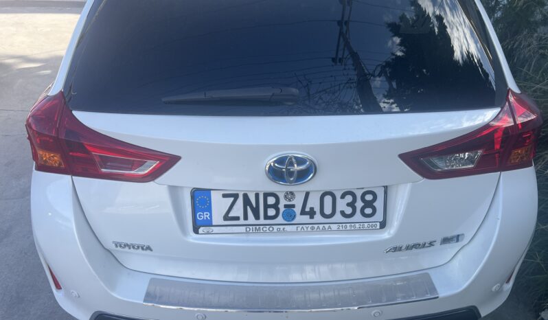 TOYOTA AURIS HYBRID AUTOMATIC full
