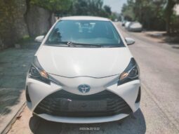 TOYOTA YARIS HYBRID AUTOMATIC full