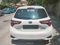 TOYOTA YARIS HYBRID AUTOMATIC full