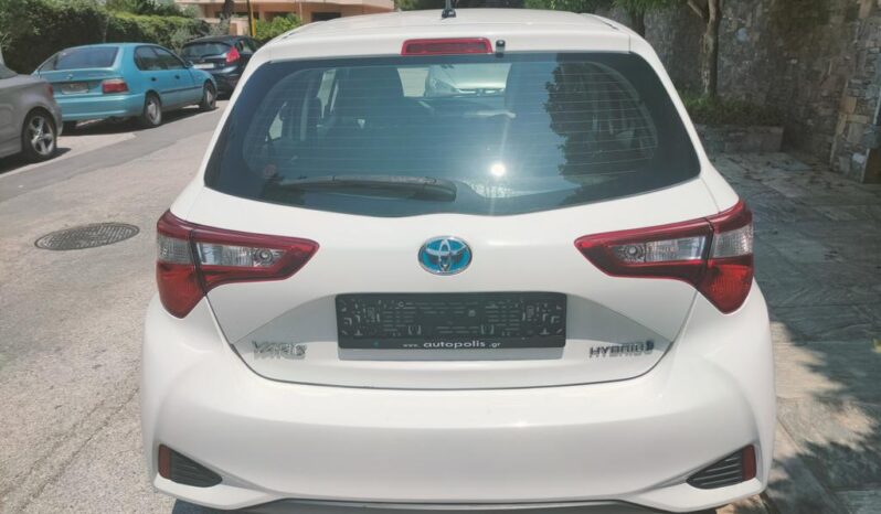 TOYOTA YARIS HYBRID AUTOMATIC full