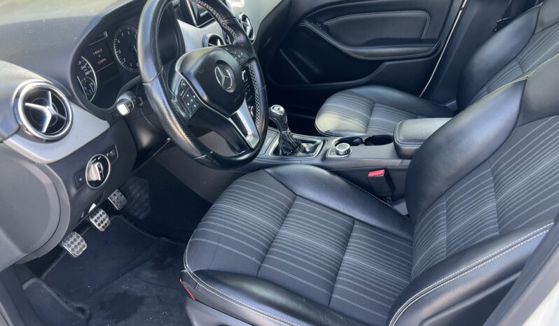 MERCEDES B200 SPORT PACK full