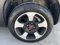 FIAT PANDA CROSS HYBRID full