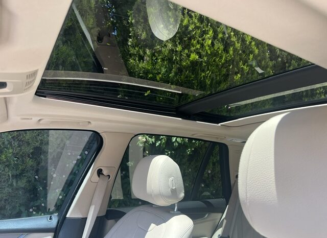 BMW X-5 40e PANORAMA/NAVI/HEAD UP DISPLAY full
