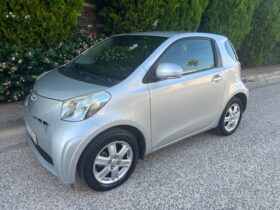 TOYOTA IQ